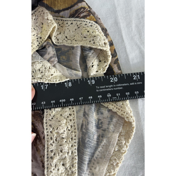 Whimsygoth Animal Print Boho Cropped Peasant Blouse Sz PS w/ Crochet Lace Trim - Picture 5 of 7